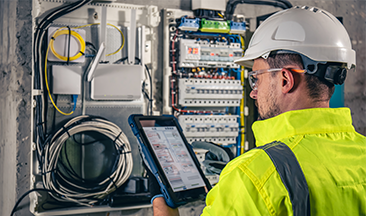 שירותי הנדסת חשמל